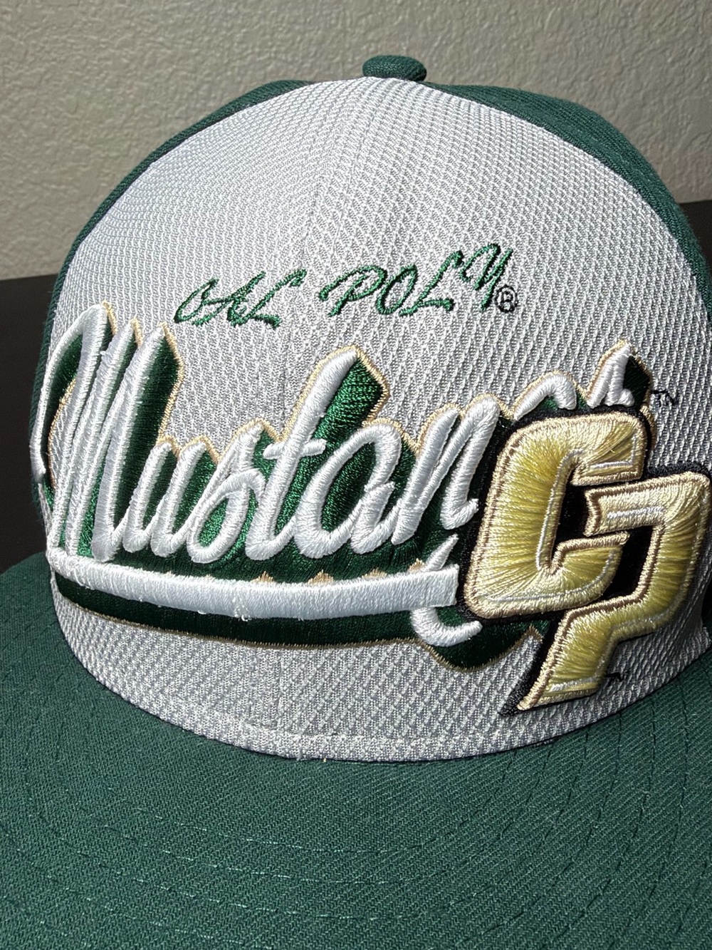 New Era Mustang CP Script Snapback Hat - Green/White/Gold